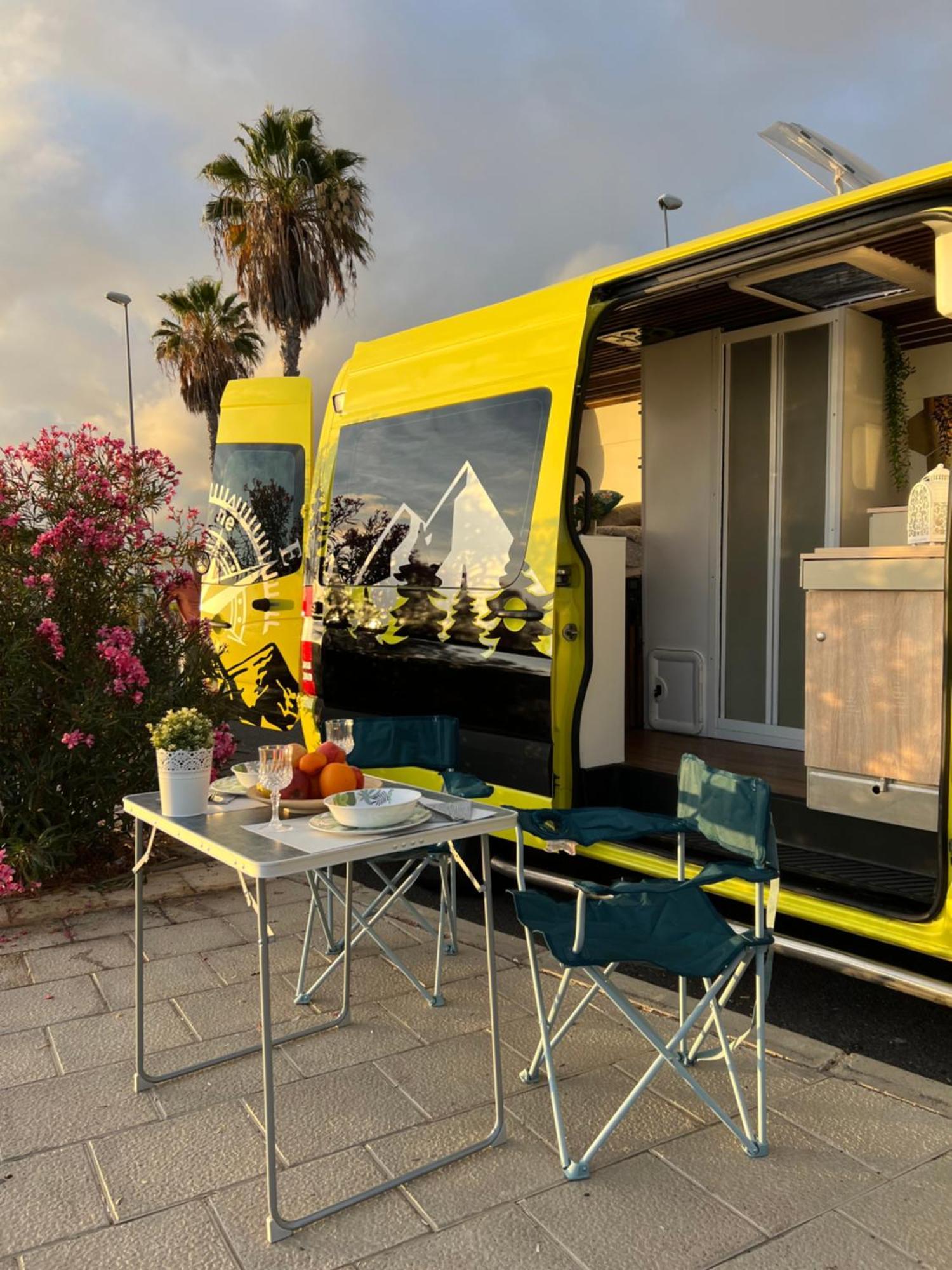On Road- Feel Freedom With Campervan! * Guincho (Tenerife)
